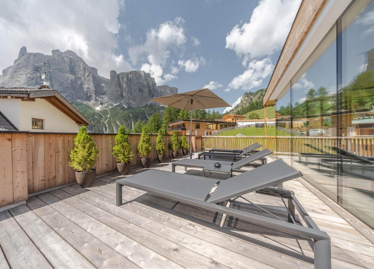 Nature Hotel Delta Colfosco Exterior foto